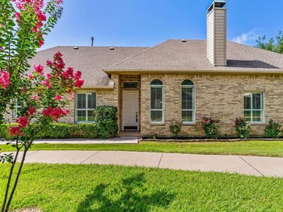 1949 Stonecourt Drive, Bedford TX 76021