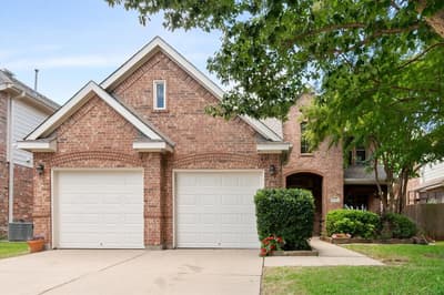 6945 Shoreview Drive, Grand Prairie TX 75054