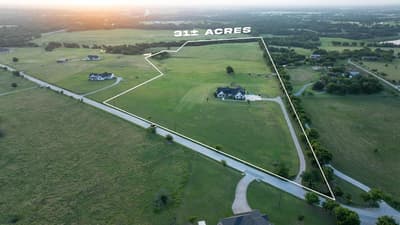 10602 Indian Trail, Sanger TX 76266