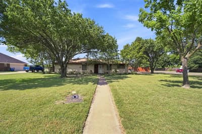 300 Pebble Creek Lane, Red Oak TX 75154 - Photo 5