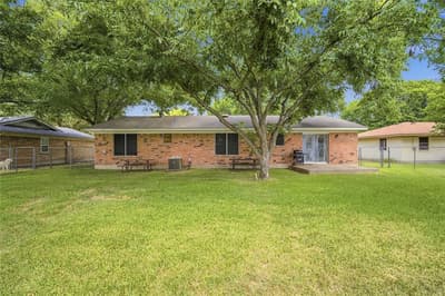 504 E Roosevelt Avenue, Whitney TX 76692 - Photo 4