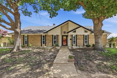 1000 Oxfordshire Drive, Carrollton TX 75007