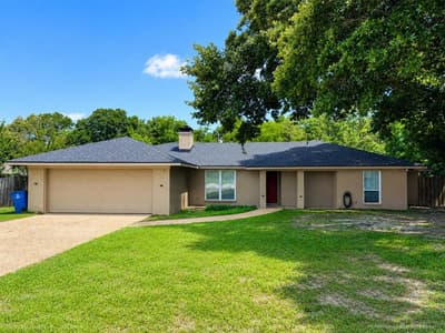 3307 Bogota Street, Athens TX 75752