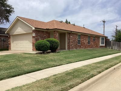 11900 Porcupine Drive, Fort Worth TX 76244