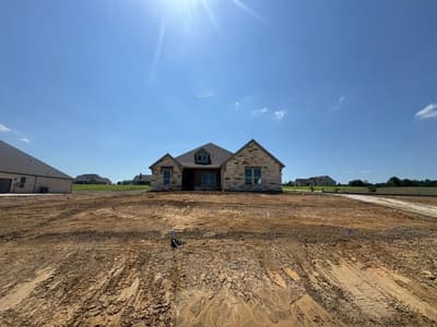 715 Water Side Drive, Van Alstyne TX 75495