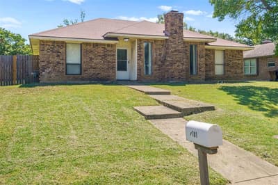 2101 Camellia Street, Denton TX 76205