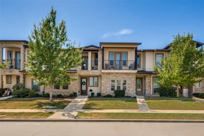 3037 Solana Circle, Denton TX 76207 - Photo 2