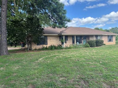 610 46th Street NE, Paris TX 75462