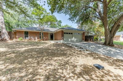2709 Springbrooke Drive, Hurst TX 76054