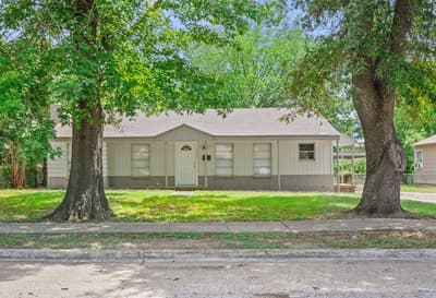 1432 Meadowbrook Drive, Garland TX 75042