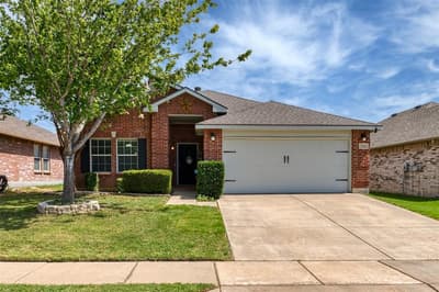 7016 Derbyshire Drive, Fort Worth TX 76137