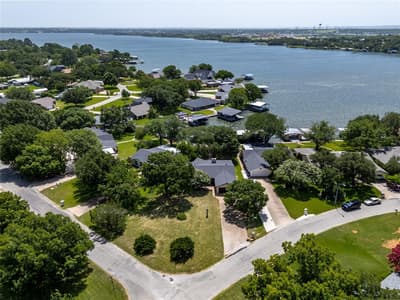 4200 Bar Harbor Court, Granbury TX 76049