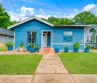 947 SE 6th Street, Paris TX 75460