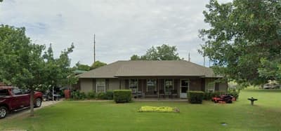 500 E Houston Street, Leonard TX 75452