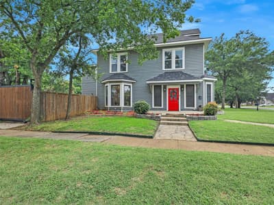 1200 W Walker Street, Denison TX 75020