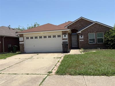 700 Stonedale Drive, Arlington TX 76002