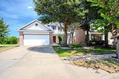 1501 Kingfisher Drive, Fort Worth TX 76131 - Photo 2