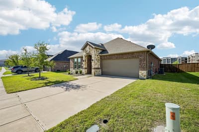 400 Penn Street, Anna TX 75409