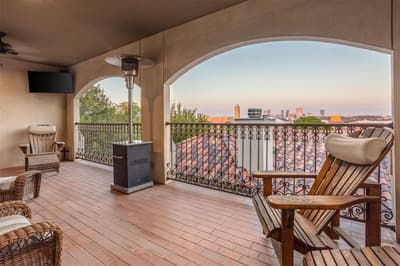 3637 Crestline Road, Fort Worth TX 76107