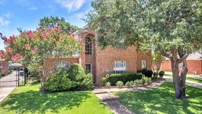 1300 Yellowstone Lane, Carrollton TX 75006