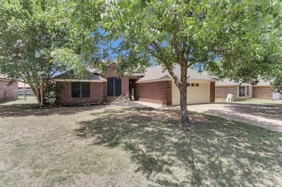 1506 Berry Patch Lane, Granbury TX 76048