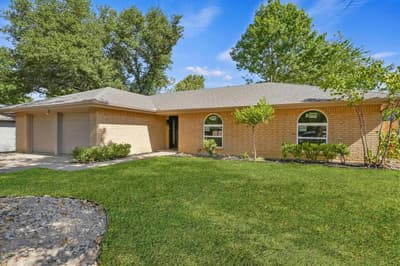 6451 Franwood Terrace, Fort Worth TX 76112 - Photo 5