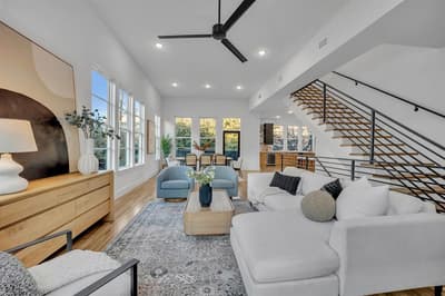 1512 Villars Street, Dallas TX 75204