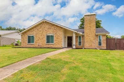 3121 Charter Oak Drive, Plano TX 75074