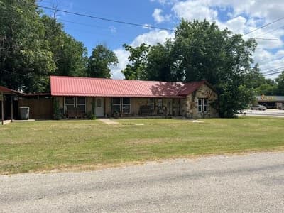 208 E 3rd Street, Hico TX 76457