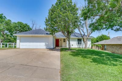 912 Blue Ridge Drive, Burleson TX 76028