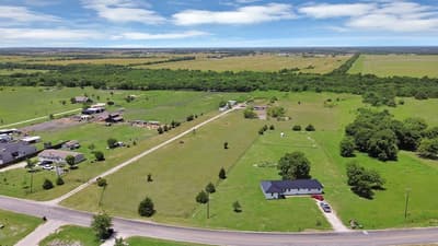 1528 County Road 697, Farmersville TX 75442