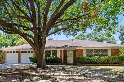 1710 Surrey Circle, Grand Prairie TX 75050 - Photo 4