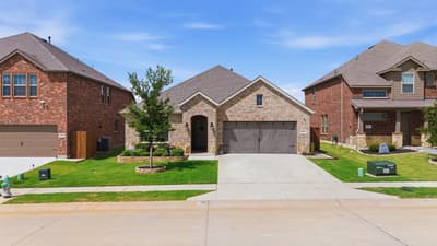 3223 Hunters Glen Drive, Aubrey TX 76227 - Photo 2