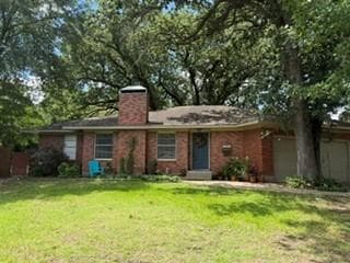 1906 E Beverly Drive, Corsicana TX 75110
