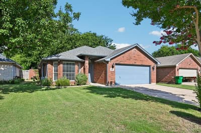 4220 Maryanne Place, Haltom City TX 76137