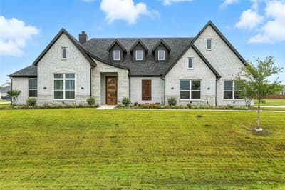 3141 Claire Drive, Midlothian TX 76065