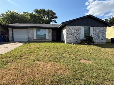 3241 Little River Drive, Dallas TX 75241
