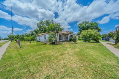 800 Mimosa Drive, Garland TX 75040
