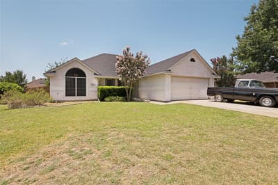 521 Wild Springs Drive, Midlothian TX 76065