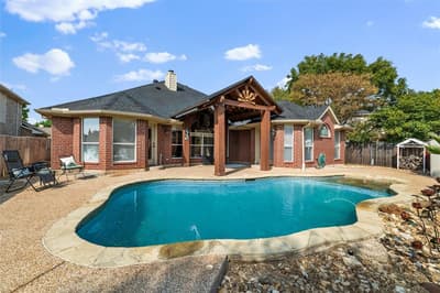 7 Equestrian Court, Mansfield TX 76063