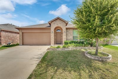 1129 Metaline Trail, Fort Worth TX 76177