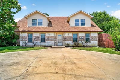 3813 N Eugene Court, Irving TX 75062