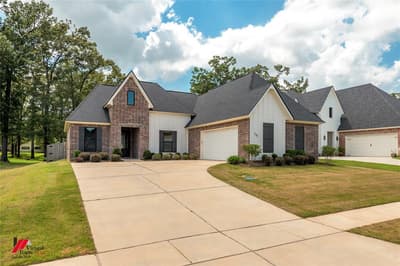 725 Julesburg Lane, Benton LA 71006