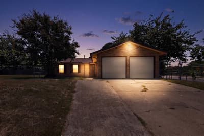426 Kirnwood Drive, Dallas TX 75232