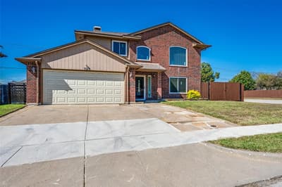 7029 Brookdale Drive, Watauga TX 76148 - Photo 3