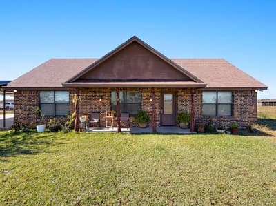 792 County Road 4213, Decatur TX 76234