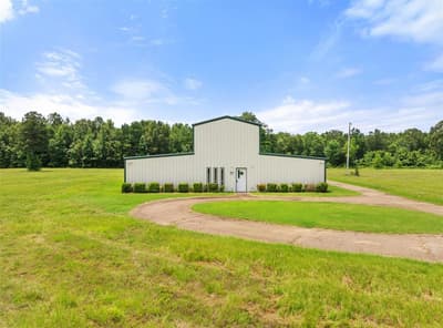 672 County Road 4960, Pittsburg TX 75686