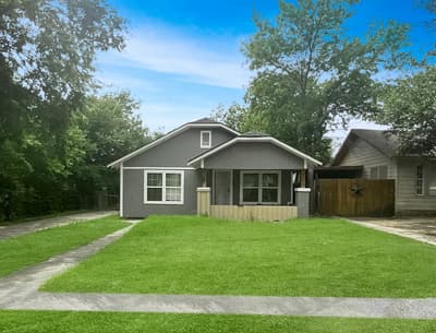 3116 6th Avenue, Fort Worth TX 76110