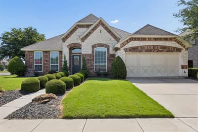 4201 Garden Path Lane, Mansfield TX 76063