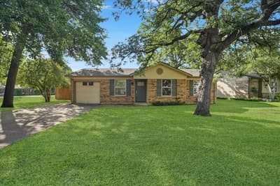 5701 Guildwood Drive, Arlington TX 76017